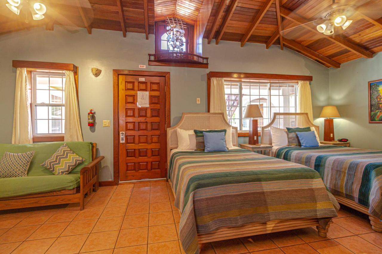 Blue Tang Inn San Pedro (Ambergris Caye) Exterior foto
